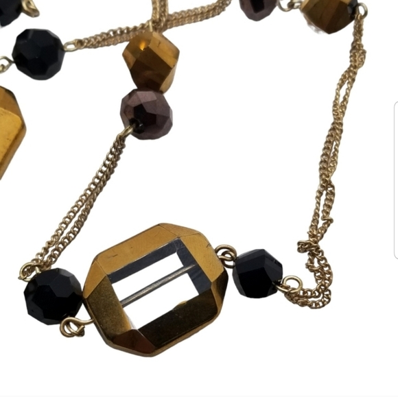 VINTAGE GOLDTONED & GLASS BEAD CHAIN NECKLACE - Picture 4 of 6